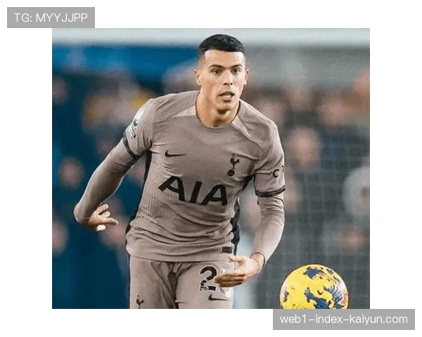 三笘薰精彩抽射扳平比分 布莱顿边路爆点作用关键